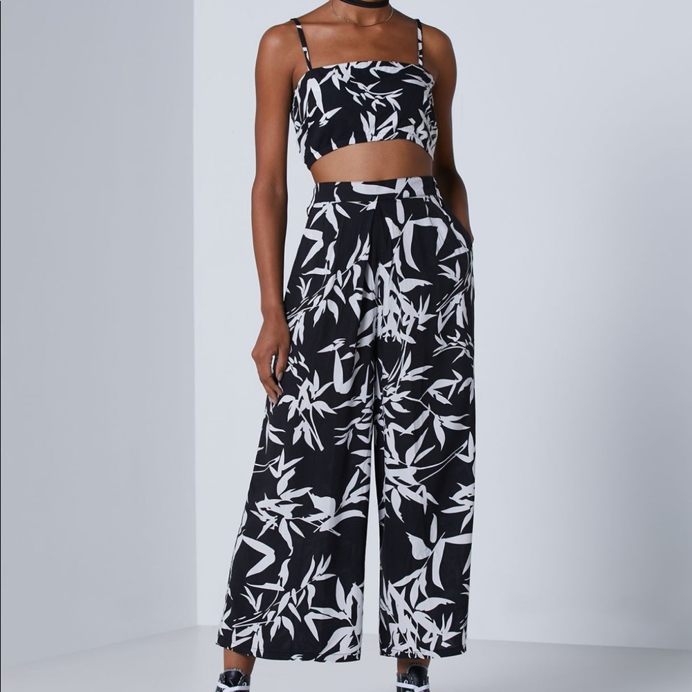 Obey Kaia Cropped Tank (Black Multi)